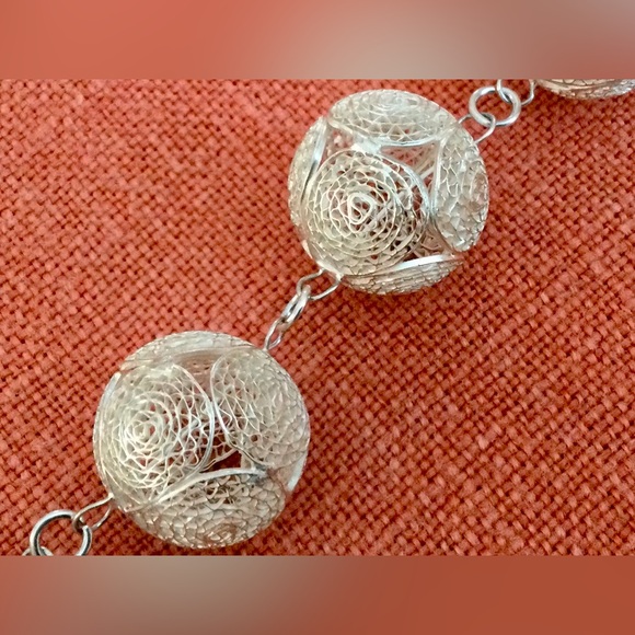 NWOT Vintage New Ultra Fine Italian Silver Filigree Bead Necklace - c 29 Grams - Picture 8 of 9